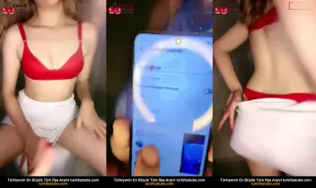 Tango Melis Görüntüleri Ortadan Kaldırıp Oral Yapıp Penisine Sıkdı